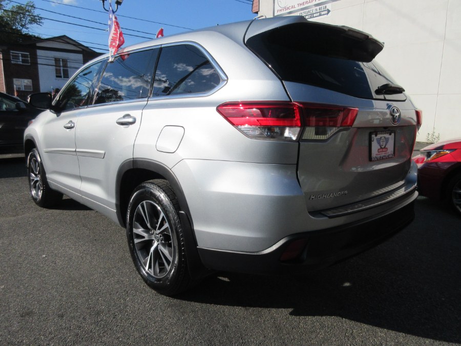 2018 Toyota Highlander LE V6 AWD (Natl), available for sale in Linden, New Jersey | Route 27 Auto Mall. Linden, New Jersey 2018 Toyota Highlander LE V6 AWD (Natl), available for sale in Linden, New Jersey | Route 27 Auto Mall. Linden, New Jersey