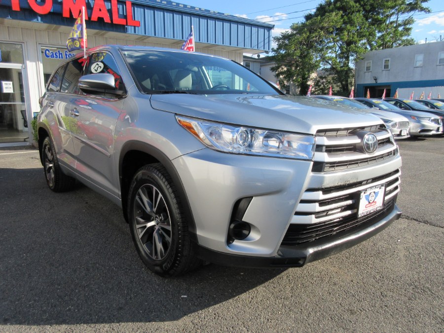 2018 Toyota Highlander LE V6 AWD (Natl), available for sale in Linden, New Jersey | Route 27 Auto Mall. Linden, New Jersey 2018 Toyota Highlander LE V6 AWD (Natl), available for sale in Linden, New Jersey | Route 27 Auto Mall. Linden, New Jersey