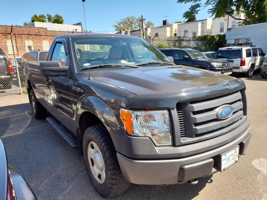 2009 Ford F-150 4WD Reg Cab 145" XL, available for sale in Jersey City, New Jersey | Car Valley Group. Jersey City, New Jersey 2009 Ford F-150 4WD Reg Cab 145" XL, available for sale in Jersey City, New Jersey | Car Valley Group. Jersey City, New Jersey
