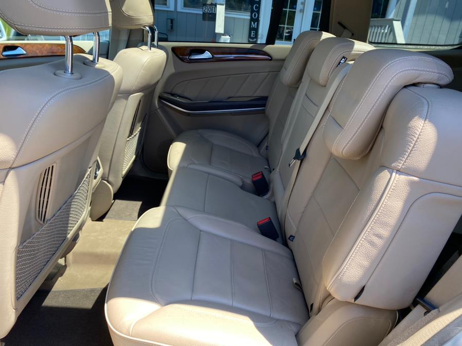 Used Mercedes-Benz GL-Class 4MATIC 4dr GL450 2013 | Lava Motors 2 Inc. Canton, Connecticut Used Mercedes-Benz GL-Class 4MATIC 4dr GL450 2013 | Lava Motors 2 Inc. Canton, Connecticut