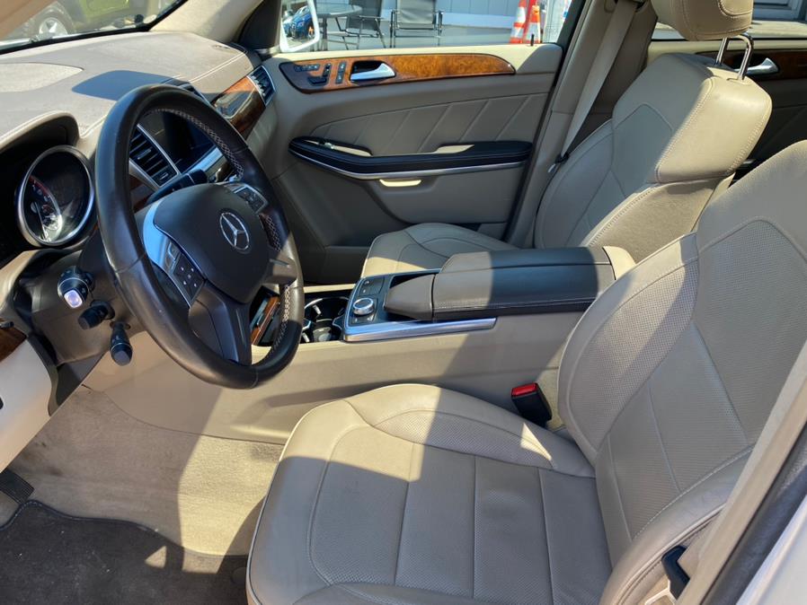 Used Mercedes-Benz GL-Class 4MATIC 4dr GL450 2013 | Lava Motors 2 Inc. Canton, Connecticut Used Mercedes-Benz GL-Class 4MATIC 4dr GL450 2013 | Lava Motors 2 Inc. Canton, Connecticut