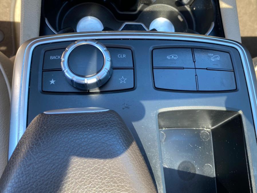 Used Mercedes-Benz GL-Class 4MATIC 4dr GL450 2013 | Lava Motors 2 Inc. Canton, Connecticut Used Mercedes-Benz GL-Class 4MATIC 4dr GL450 2013 | Lava Motors 2 Inc. Canton, Connecticut