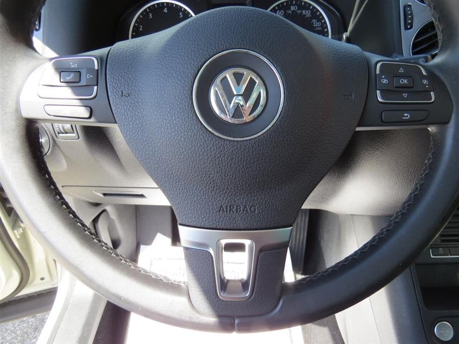 Used Volkswagen Tiguan SEL 4Motion AWD 4dr SUV 2014 | Lake City Exports Inc. Auburn, Maine Used Volkswagen Tiguan SEL 4Motion AWD 4dr SUV 2014 | Lake City Exports Inc. Auburn, Maine