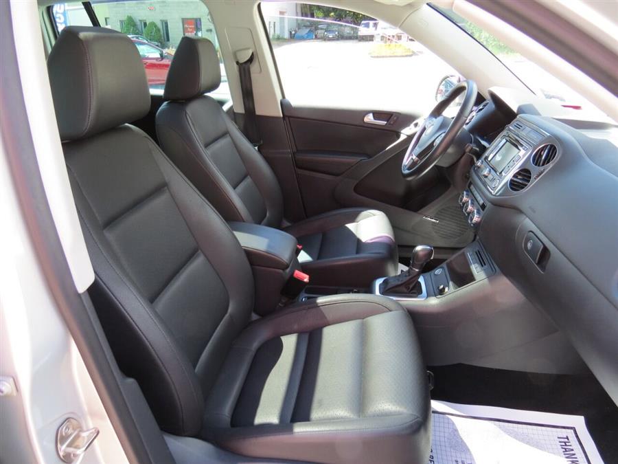 Used Volkswagen Tiguan SEL 4Motion AWD 4dr SUV 2014 | Lake City Exports Inc. Auburn, Maine Used Volkswagen Tiguan SEL 4Motion AWD 4dr SUV 2014 | Lake City Exports Inc. Auburn, Maine