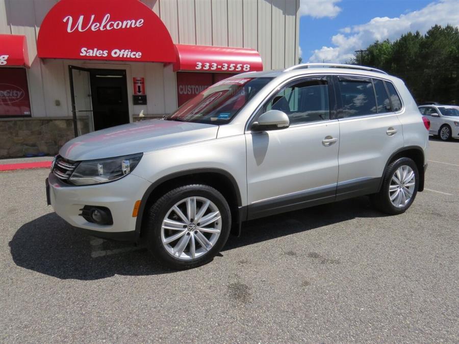 Used Volkswagen Tiguan SEL 4Motion AWD 4dr SUV 2014 | Lake City Exports Inc. Auburn, Maine Used Volkswagen Tiguan SEL 4Motion AWD 4dr SUV 2014 | Lake City Exports Inc. Auburn, Maine