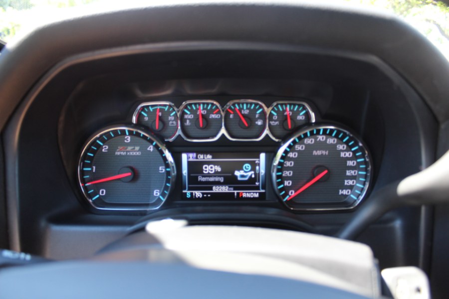 2016 Chevrolet Silverado 1500 4WD Double Cab 143.5" LT w/1LT, available for sale in Great Neck, New York | Great Neck Car Buyers & Sellers. Great Neck, New York 2016 Chevrolet Silverado 1500 4WD Double Cab 143.5" LT w/1LT, available for sale in Great Neck, New York | Great Neck Car Buyers & Sellers. Great Neck, New York