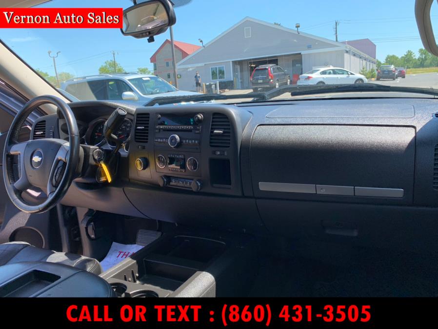 2012 Chevrolet Silverado 1500 4WD Ext Cab 143.5" LT, available for sale in Manchester, Connecticut | Vernon Auto Sale & Service. Manchester, Connecticut 2012 Chevrolet Silverado 1500 4WD Ext Cab 143.5" LT, available for sale in Manchester, Connecticut | Vernon Auto Sale & Service. Manchester, Connecticut