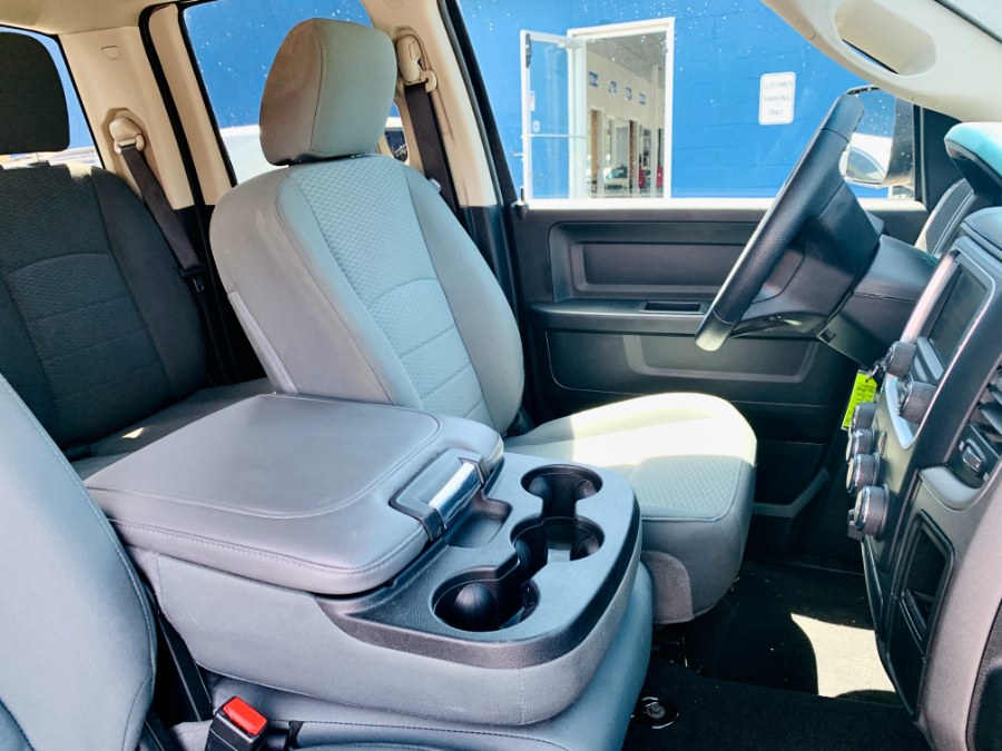 Used Ram 1500 Express 4x4 Quad Cab 6''4" Box 2018 | Second Street Auto Sales Inc. Manchester, New Hampshire Used Ram 1500 Express 4x4 Quad Cab 6''4" Box 2018 | Second Street Auto Sales Inc. Manchester, New Hampshire