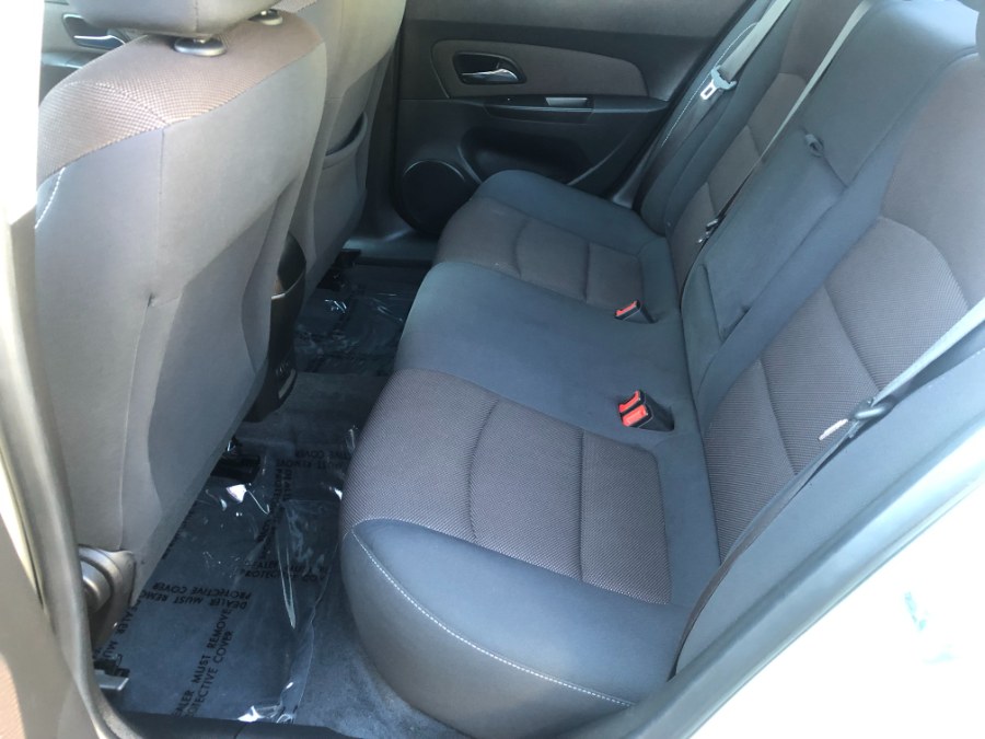 2015 Chevrolet Cruze 4dr Sdn Auto 1LT, available for sale in Bristol, Connecticut | Bristol Auto Center LLC. Bristol, Connecticut 2015 Chevrolet Cruze 4dr Sdn Auto 1LT, available for sale in Bristol, Connecticut | Bristol Auto Center LLC. Bristol, Connecticut