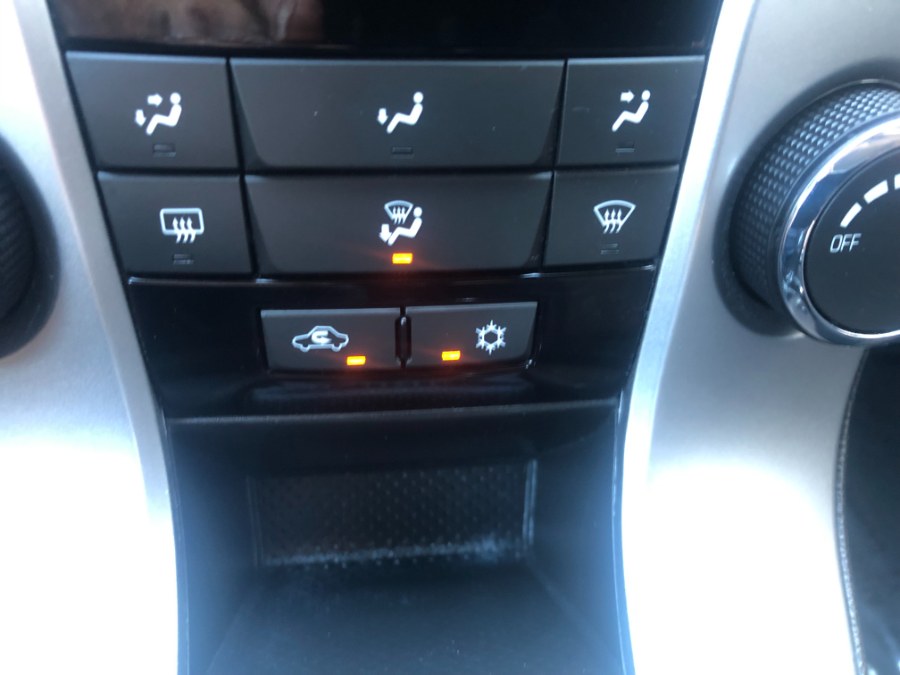 2015 Chevrolet Cruze 4dr Sdn Auto 1LT, available for sale in Bristol, Connecticut | Bristol Auto Center LLC. Bristol, Connecticut 2015 Chevrolet Cruze 4dr Sdn Auto 1LT, available for sale in Bristol, Connecticut | Bristol Auto Center LLC. Bristol, Connecticut