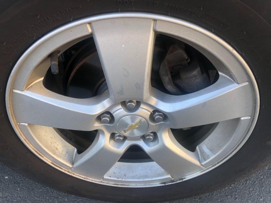 2015 Chevrolet Cruze 4dr Sdn Auto 1LT, available for sale in Bristol, Connecticut | Bristol Auto Center LLC. Bristol, Connecticut 2015 Chevrolet Cruze 4dr Sdn Auto 1LT, available for sale in Bristol, Connecticut | Bristol Auto Center LLC. Bristol, Connecticut