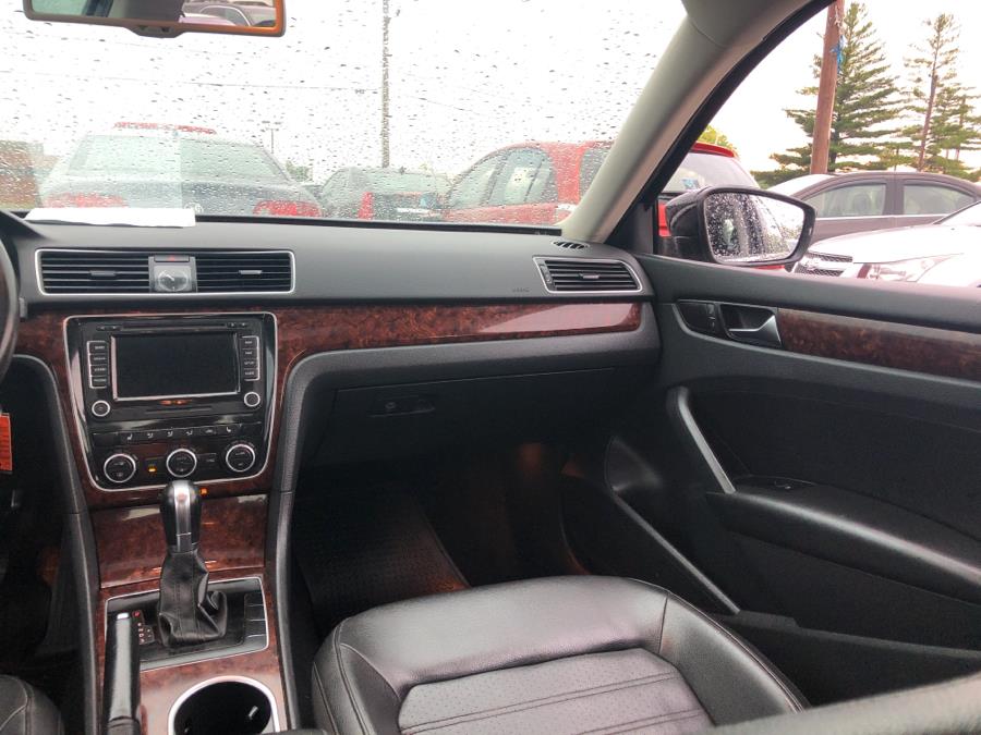 Used Volkswagen Passat 4dr Sdn 2.5L Auto SEL PZEV *Ltd Avail* 2013 | Wholesale Direct Motors. Beavercreek, Ohio Used Volkswagen Passat 4dr Sdn 2.5L Auto SEL PZEV *Ltd Avail* 2013 | Wholesale Direct Motors. Beavercreek, Ohio