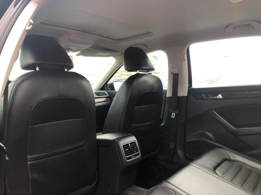Used Volkswagen Passat 4dr Sdn 2.5L Auto SEL PZEV *Ltd Avail* 2013 | Wholesale Direct Motors. Beavercreek, Ohio Used Volkswagen Passat 4dr Sdn 2.5L Auto SEL PZEV *Ltd Avail* 2013 | Wholesale Direct Motors. Beavercreek, Ohio