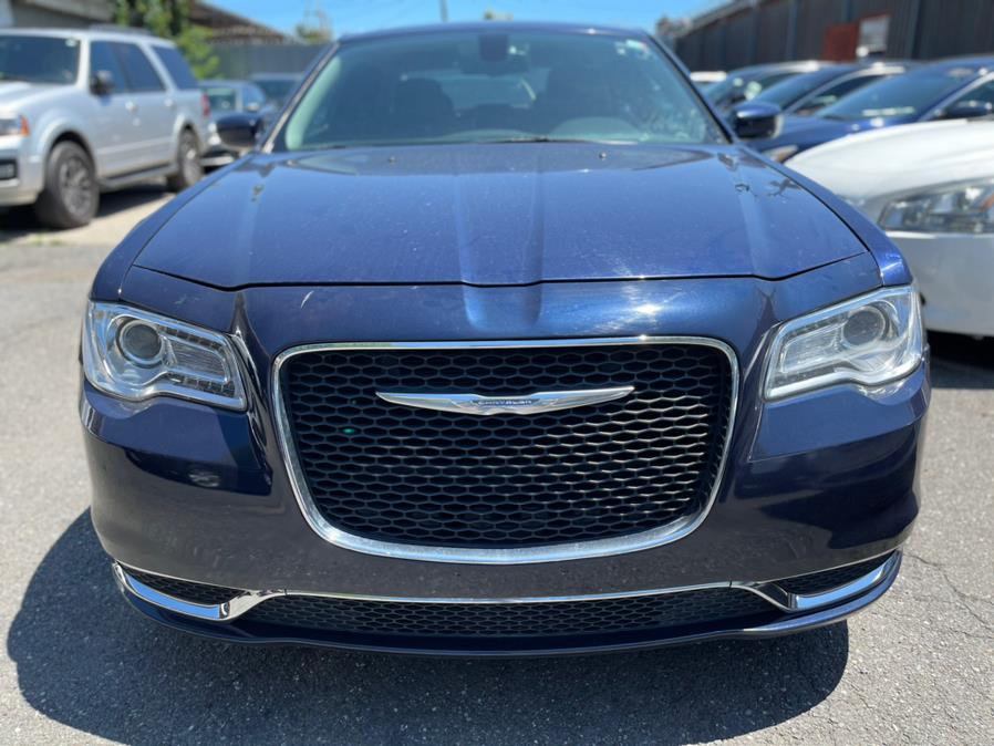 Used Chrysler 300 4dr Sdn Limited RWD 2015 | NYC Automart Inc. Brooklyn, New York Used Chrysler 300 4dr Sdn Limited RWD 2015 | NYC Automart Inc. Brooklyn, New York