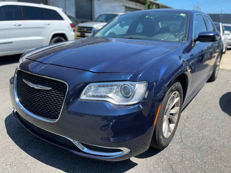 Used Chrysler 300 4dr Sdn Limited RWD 2015 | NYC Automart Inc. Brooklyn, New York Used Chrysler 300 4dr Sdn Limited RWD 2015 | NYC Automart Inc. Brooklyn, New York