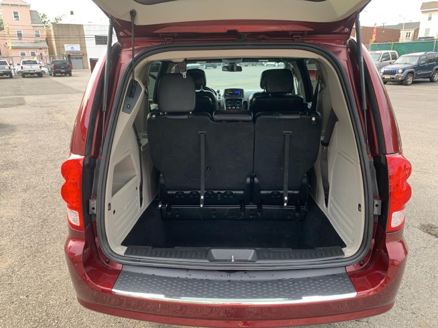 2019 Dodge Grand Caravan SXT Wagon, available for sale in Irvington , New Jersey | Auto Haus of Irvington Corp. Irvington , New Jersey 2019 Dodge Grand Caravan SXT Wagon, available for sale in Irvington , New Jersey | Auto Haus of Irvington Corp. Irvington , New Jersey