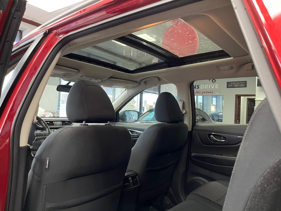 2018 Nissan Rogue AWD SL, available for sale in Inwood, New York | 5 Towns Drive. Inwood, New York 2018 Nissan Rogue AWD SL, available for sale in Inwood, New York | 5 Towns Drive. Inwood, New York