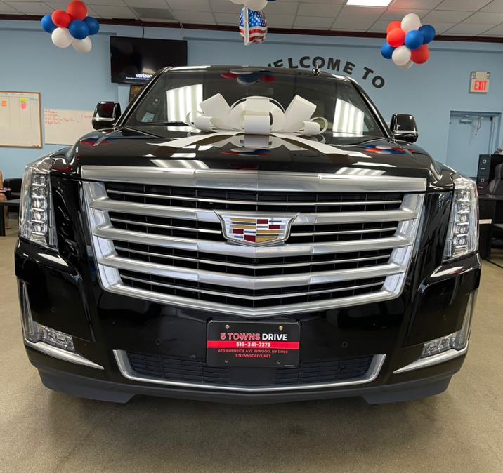 Used Cadillac Escalade 4WD 4dr Platinum 2018 | 5 Towns Drive. Inwood, New York Used Cadillac Escalade 4WD 4dr Platinum 2018 | 5 Towns Drive. Inwood, New York