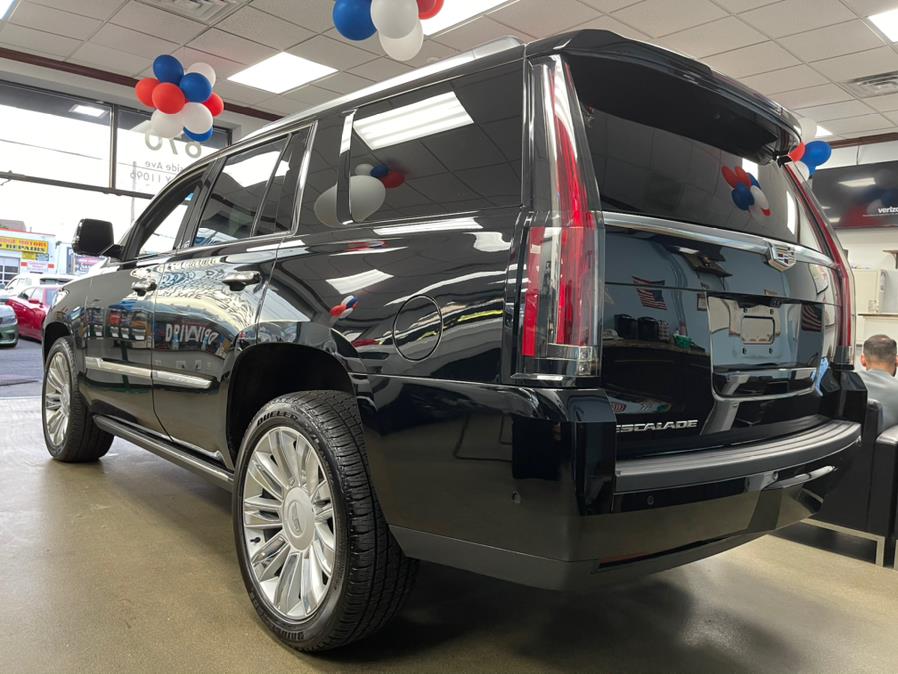 Used Cadillac Escalade 4WD 4dr Platinum 2018 | 5 Towns Drive. Inwood, New York Used Cadillac Escalade 4WD 4dr Platinum 2018 | 5 Towns Drive. Inwood, New York