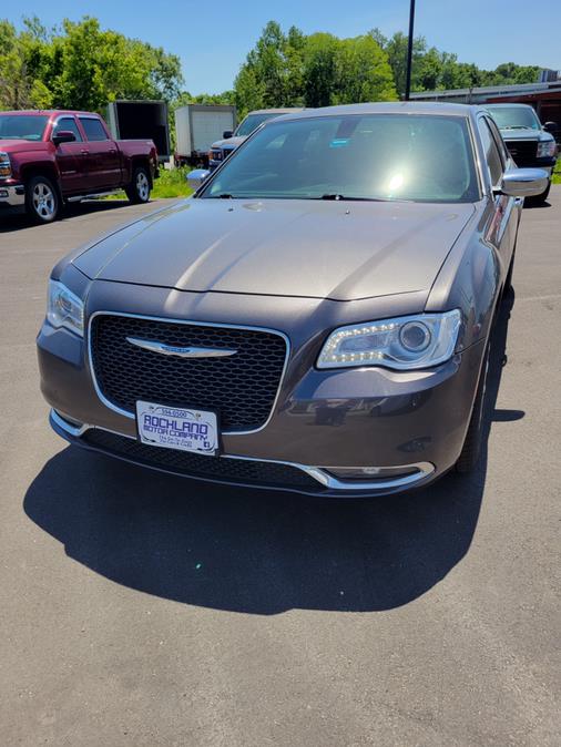 Used Chrysler 300 300C AWD 2017 | Rockland Motor Company. Rockland, Maine Used Chrysler 300 300C AWD 2017 | Rockland Motor Company. Rockland, Maine