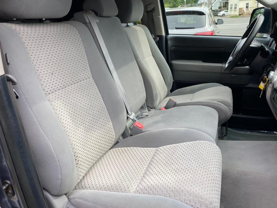 Used Toyota Tundra 4WD Truck Dbl 5.7L V8 6-Spd AT 2010 | Lava Motors 2 Inc. Canton, Connecticut Used Toyota Tundra 4WD Truck Dbl 5.7L V8 6-Spd AT 2010 | Lava Motors 2 Inc. Canton, Connecticut