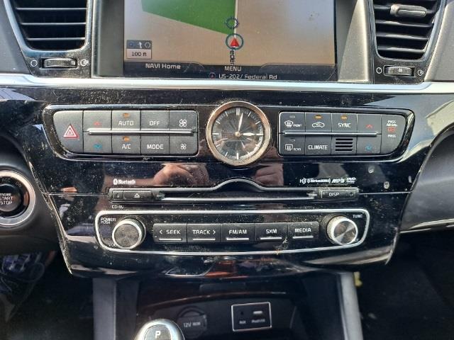 Used Kia K900 Luxury 2015 | Blasius Federal Road. Brookfield, Connecticut Used Kia K900 Luxury 2015 | Blasius Federal Road. Brookfield, Connecticut