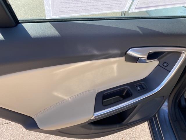 Used Volvo S60 T5 Dynamic 2018 | Blasius Federal Road. Brookfield, Connecticut Used Volvo S60 T5 Dynamic 2018 | Blasius Federal Road. Brookfield, Connecticut