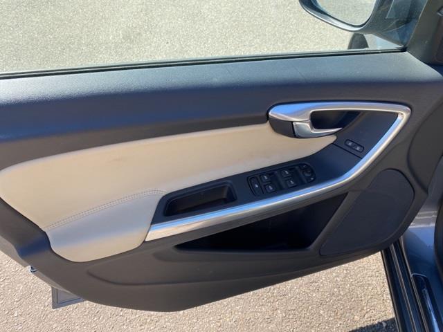 Used Volvo S60 T5 Dynamic 2018 | Blasius Federal Road. Brookfield, Connecticut Used Volvo S60 T5 Dynamic 2018 | Blasius Federal Road. Brookfield, Connecticut