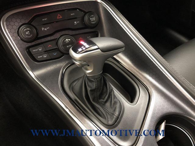 Used Dodge Challenger 2dr Cpe R/T Plus 2015 | J&M Automotive Sls&Svc LLC. Naugatuck, Connecticut Used Dodge Challenger 2dr Cpe R/T Plus 2015 | J&M Automotive Sls&Svc LLC. Naugatuck, Connecticut