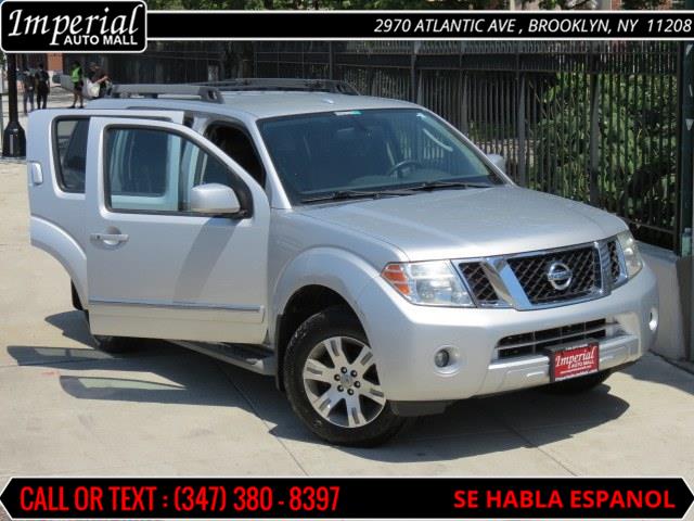 Used Nissan Pathfinder 2WD 4dr V6 LE 2011 | Imperial Auto Mall. Brooklyn, New York Used Nissan Pathfinder 2WD 4dr V6 LE 2011 | Imperial Auto Mall. Brooklyn, New York