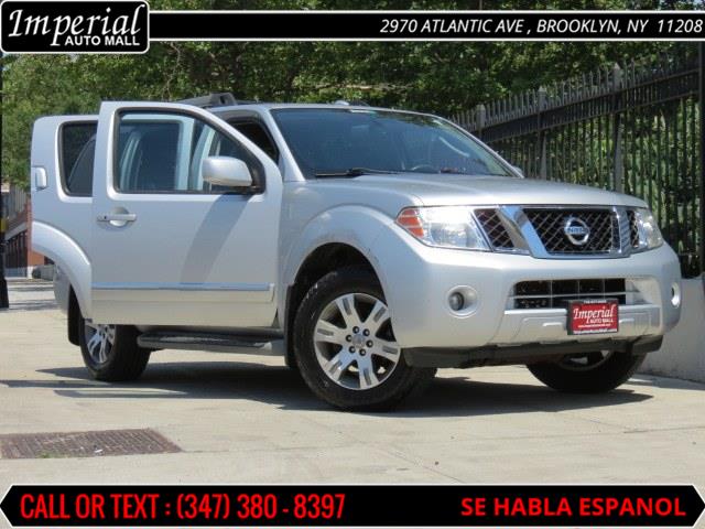 Used Nissan Pathfinder 2WD 4dr V6 LE 2011 | Imperial Auto Mall. Brooklyn, New York Used Nissan Pathfinder 2WD 4dr V6 LE 2011 | Imperial Auto Mall. Brooklyn, New York