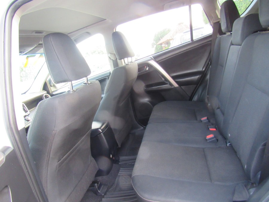2017 Toyota RAV4 XLE AWD (Natl), available for sale in San Francisco de Macoris Rd, Dominican Republic | Hilario Auto Import. San Francisco de Macoris Rd, Dominican Republic 2017 Toyota RAV4 XLE AWD (Natl), available for sale in San Francisco de Macoris Rd, Dominican Republic | Hilario Auto Import. San Francisco de Macoris Rd, Dominican Republic