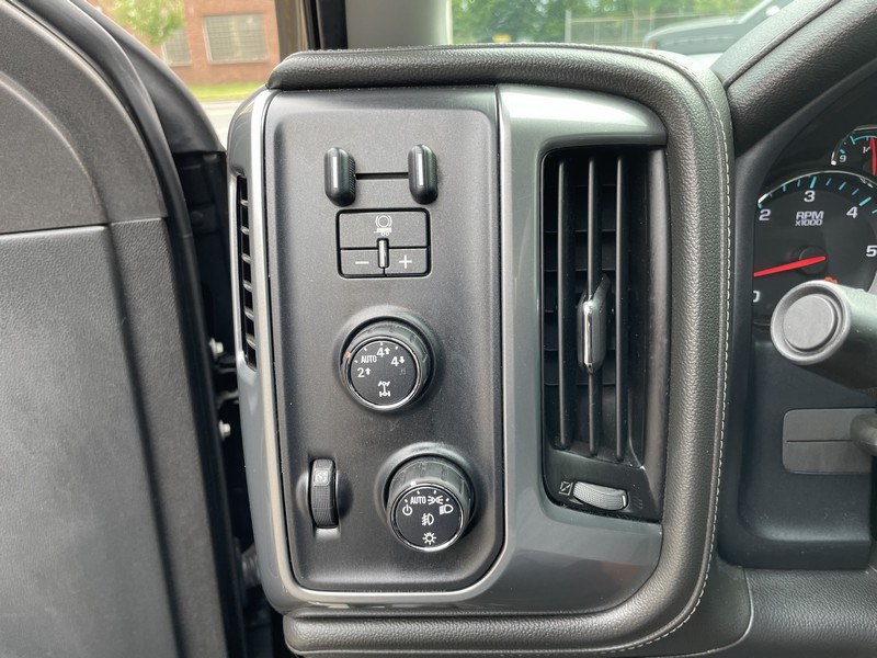 Used Chevrolet Silverado 1500 4WD Double Cab 143.5" LTZ w/1LZ 2015 | Union Street Auto Sales. West Springfield, Massachusetts Used Chevrolet Silverado 1500 4WD Double Cab 143.5" LTZ w/1LZ 2015 | Union Street Auto Sales. West Springfield, Massachusetts