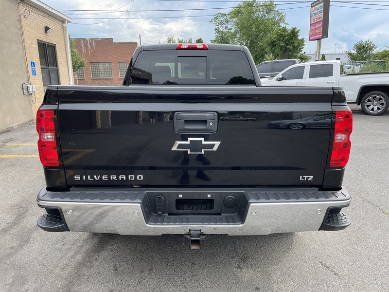 Used Chevrolet Silverado 1500 4WD Double Cab 143.5" LTZ w/1LZ 2015 | Union Street Auto Sales. West Springfield, Massachusetts Used Chevrolet Silverado 1500 4WD Double Cab 143.5" LTZ w/1LZ 2015 | Union Street Auto Sales. West Springfield, Massachusetts
