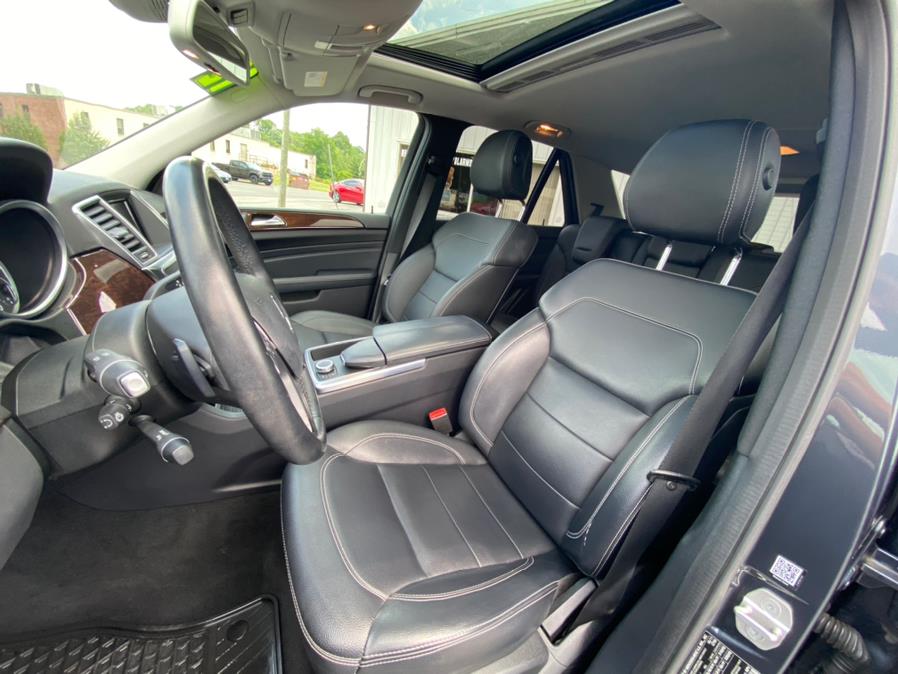 2012 Mercedes-Benz M-Class 4MATIC 4dr ML350, available for sale in Berlin, Connecticut | Tru Auto Mall. Berlin, Connecticut 2012 Mercedes-Benz M-Class 4MATIC 4dr ML350, available for sale in Berlin, Connecticut | Tru Auto Mall. Berlin, Connecticut