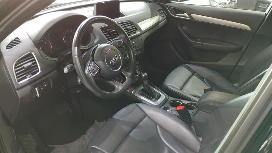Used Audi Q3 2.0 TFSI Premium quattro AWD 2018 | Dream Car Gallery. Woodbury, New York Used Audi Q3 2.0 TFSI Premium quattro AWD 2018 | Dream Car Gallery. Woodbury, New York