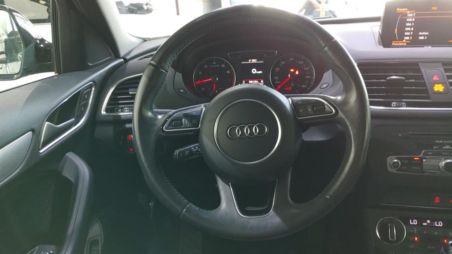 Used Audi Q3 2.0 TFSI Premium quattro AWD 2018 | Dream Car Gallery. Woodbury, New York Used Audi Q3 2.0 TFSI Premium quattro AWD 2018 | Dream Car Gallery. Woodbury, New York