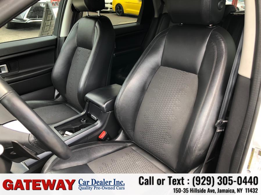 Used Land Rover Discovery Sport SE 4WD 2017 | Gateway Car Dealer Inc. Jamaica, New York Used Land Rover Discovery Sport SE 4WD 2017 | Gateway Car Dealer Inc. Jamaica, New York