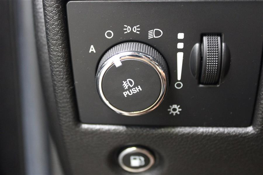 Used Jeep Grand Cherokee LIMITED 2014 | Fast Track Motors. Paterson, New Jersey Used Jeep Grand Cherokee LIMITED 2014 | Fast Track Motors. Paterson, New Jersey