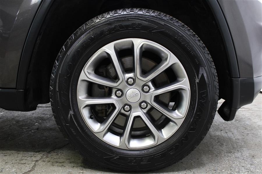 Used Jeep Grand Cherokee LIMITED 2014 | Fast Track Motors. Paterson, New Jersey Used Jeep Grand Cherokee LIMITED 2014 | Fast Track Motors. Paterson, New Jersey