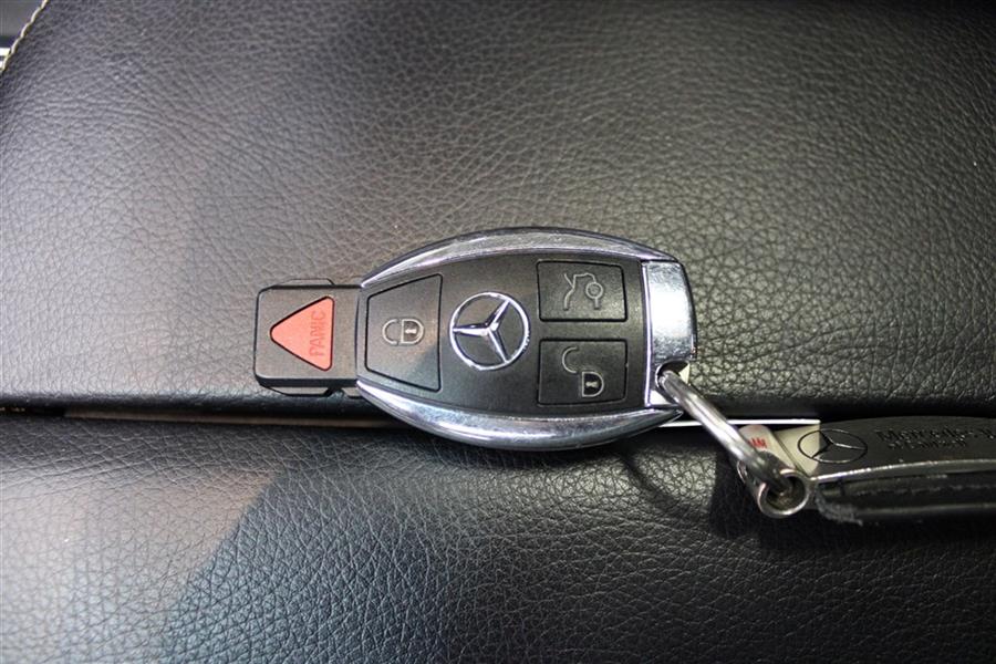 Used Mercedes-benz Gl 550 4MATIC 2015 | Fast Track Motors. Paterson, New Jersey Used Mercedes-benz Gl 550 4MATIC 2015 | Fast Track Motors. Paterson, New Jersey
