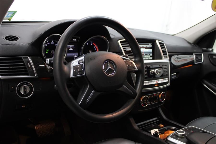 Used Mercedes-benz Gl 550 4MATIC 2015 | Fast Track Motors. Paterson, New Jersey Used Mercedes-benz Gl 550 4MATIC 2015 | Fast Track Motors. Paterson, New Jersey