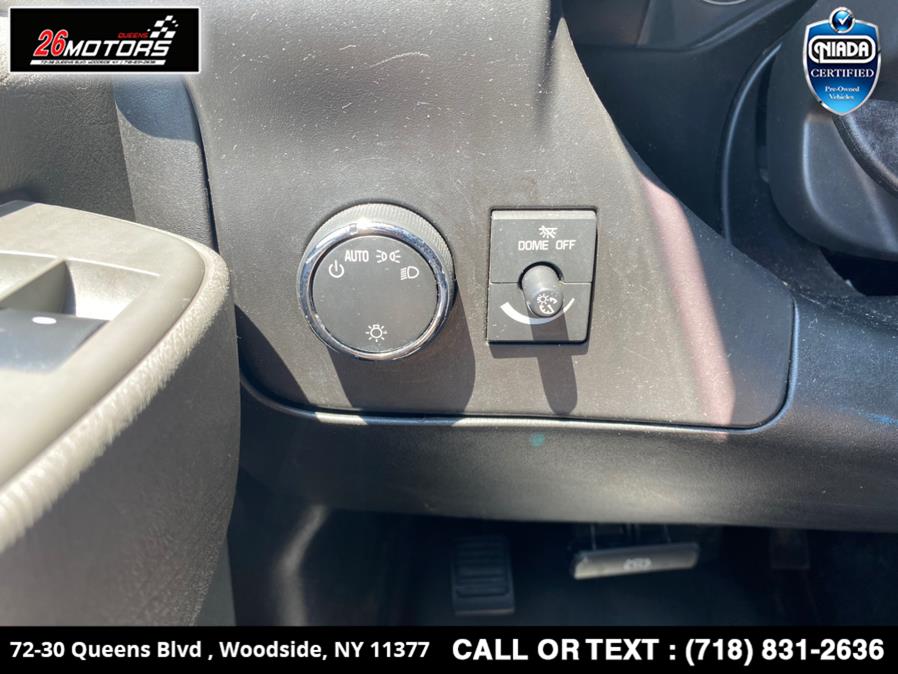 Used GMC Savana Cargo Van RWD 2500 135" 2018 | 26 Motors Queens. Woodside, New York Used GMC Savana Cargo Van RWD 2500 135" 2018 | 26 Motors Queens. Woodside, New York