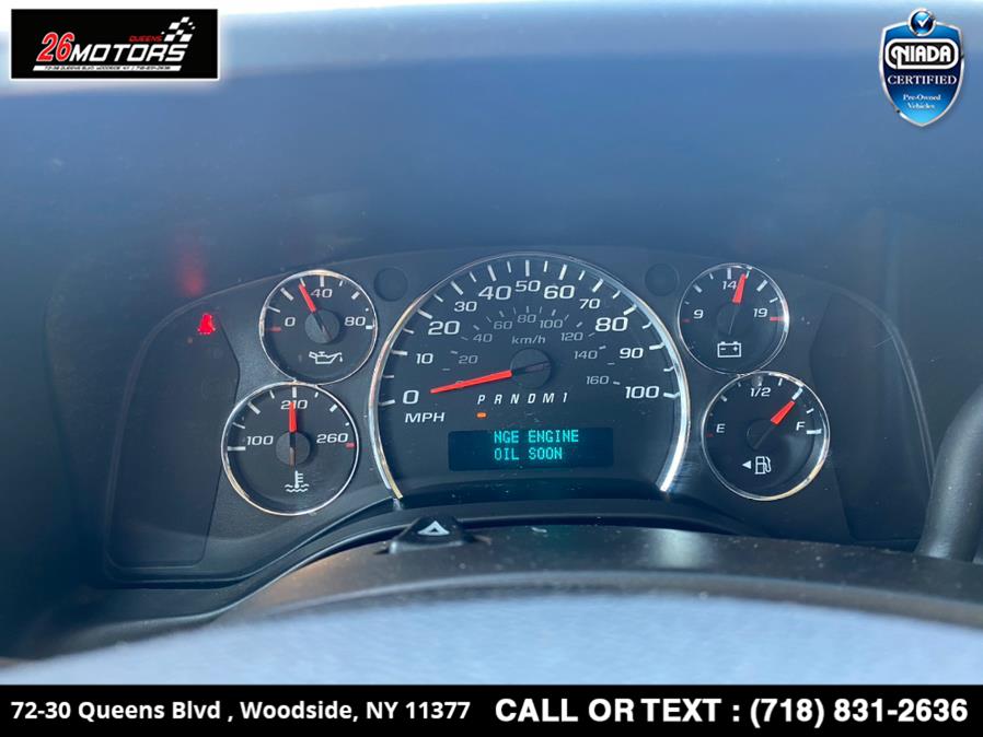 Used GMC Savana Cargo Van RWD 2500 135" 2018 | 26 Motors Queens. Woodside, New York Used GMC Savana Cargo Van RWD 2500 135" 2018 | 26 Motors Queens. Woodside, New York
