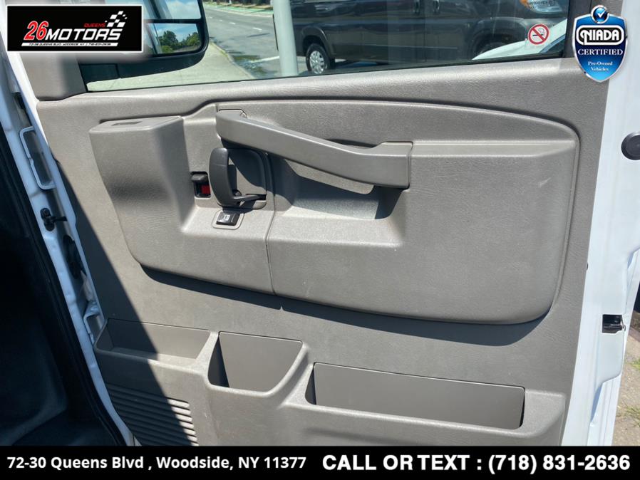 Used GMC Savana Cargo Van RWD 2500 135" 2018 | 26 Motors Queens. Woodside, New York Used GMC Savana Cargo Van RWD 2500 135" 2018 | 26 Motors Queens. Woodside, New York