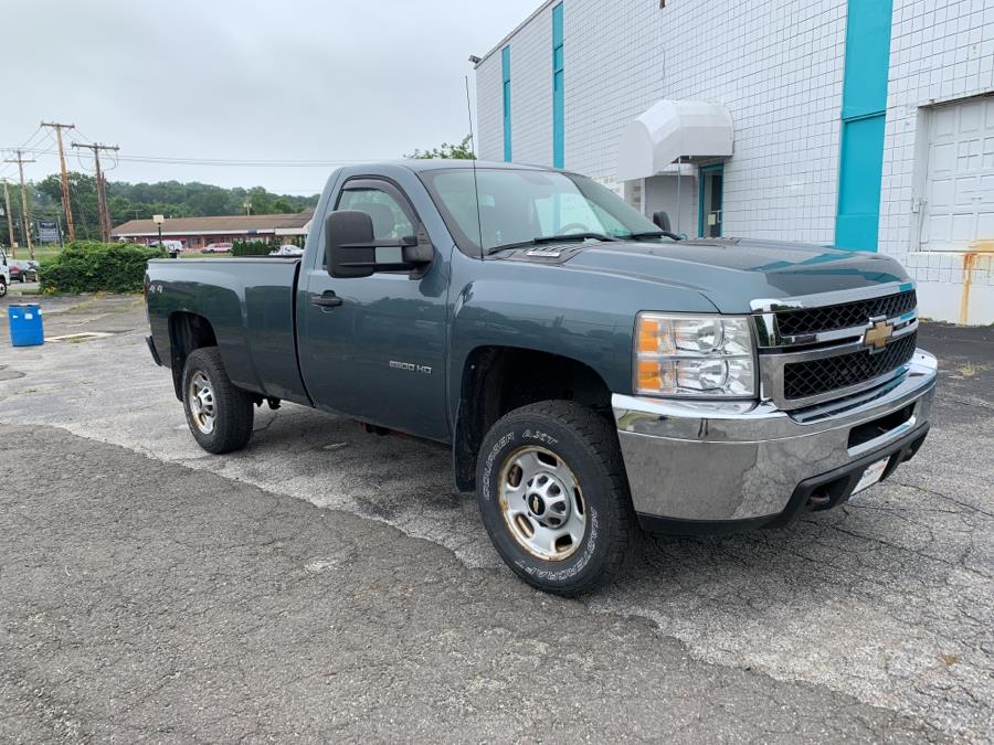 Used Chevrolet Silverado 2500HD 4WD Reg Cab 133.7" Work Truck 2011 | Dealertown Auto Wholesalers. Milford, Connecticut Used Chevrolet Silverado 2500HD 4WD Reg Cab 133.7" Work Truck 2011 | Dealertown Auto Wholesalers. Milford, Connecticut