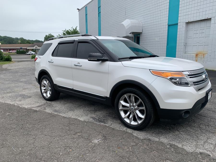 Used Ford Explorer 4WD 4dr XLT 2014 | Dealertown Auto Wholesalers. Milford, Connecticut Used Ford Explorer 4WD 4dr XLT 2014 | Dealertown Auto Wholesalers. Milford, Connecticut