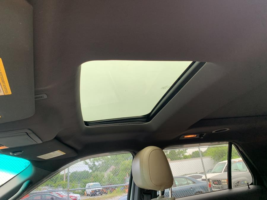 Used Ford Explorer 4WD 4dr XLT 2014 | Dealertown Auto Wholesalers. Milford, Connecticut Used Ford Explorer 4WD 4dr XLT 2014 | Dealertown Auto Wholesalers. Milford, Connecticut