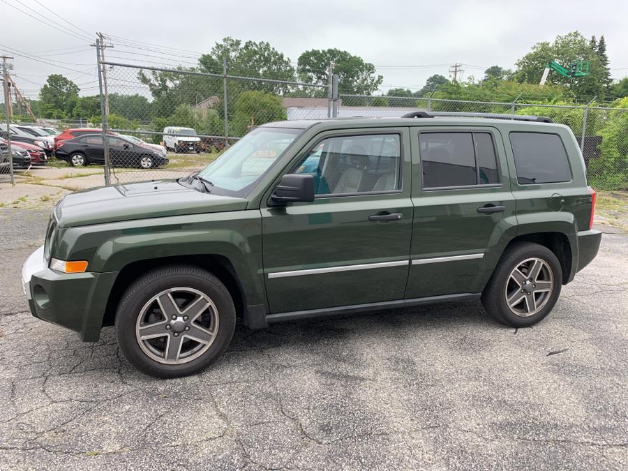 Used Jeep Patriot 4WD 4dr Limited 2009 | Dealertown Auto Wholesalers. Milford, Connecticut Used Jeep Patriot 4WD 4dr Limited 2009 | Dealertown Auto Wholesalers. Milford, Connecticut