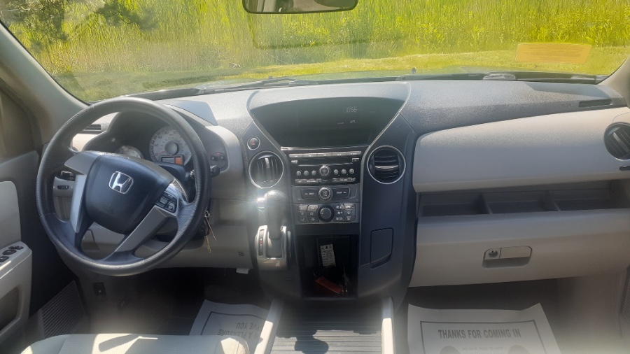 2012 Honda Pilot 4WD 4dr LX, available for sale in Revere, Massachusetts | Wonderland Auto. Revere, Massachusetts 2012 Honda Pilot 4WD 4dr LX, available for sale in Revere, Massachusetts | Wonderland Auto. Revere, Massachusetts